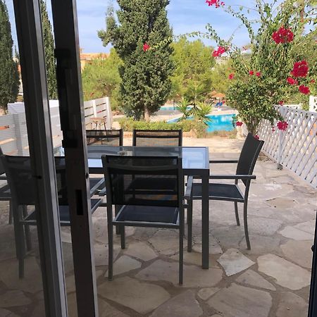 Regina Gardens - Spacious 3 Bed, 2 Bath Maisonette بافوس المظهر الخارجي الصورة