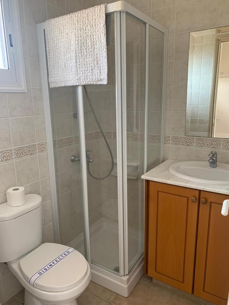 Regina Gardens - Spacious 3 Bed, 2 Bath Maisonette بافوس المظهر الخارجي الصورة